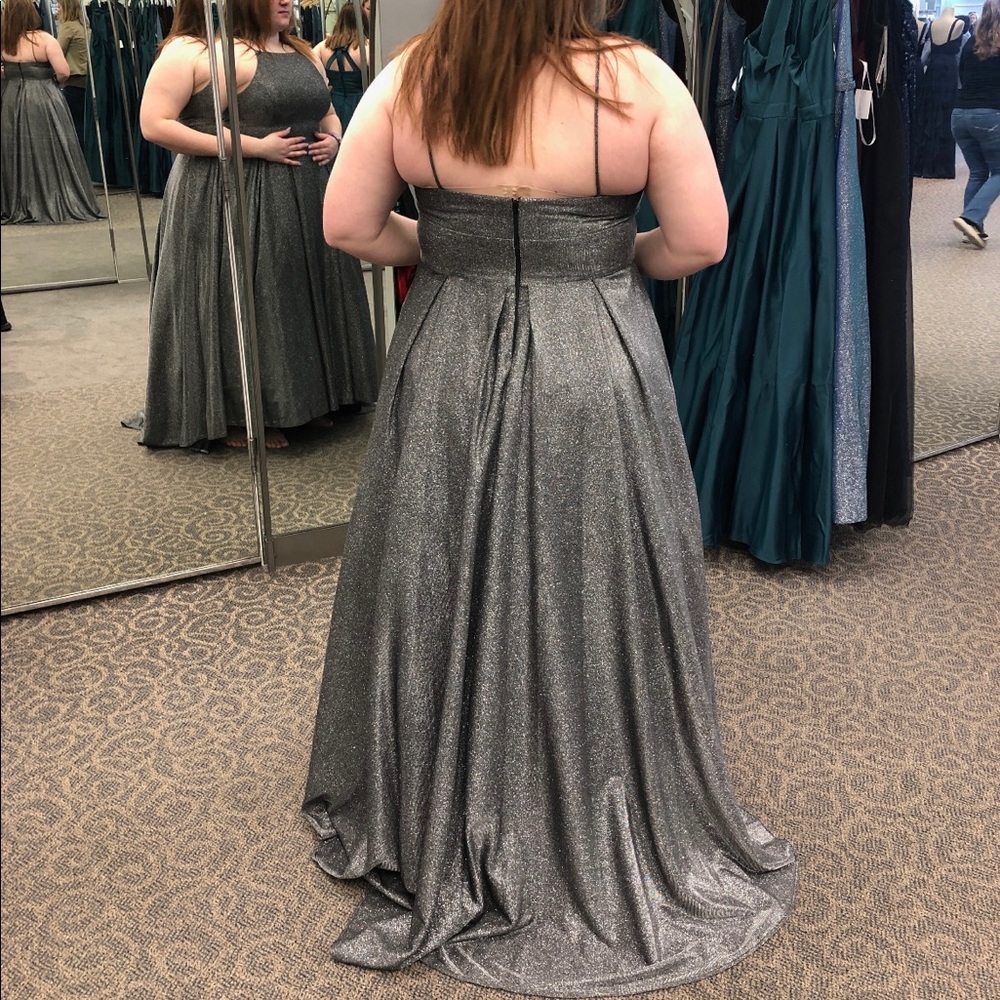 Prom Dress - Picture 2 of 3